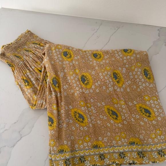 Skirt - Picture 4 of 5